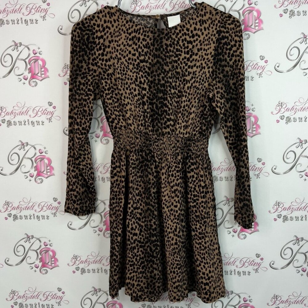 H&M dress ruffle hem cheetah animal print Brown Leopard Print Dress keyhole